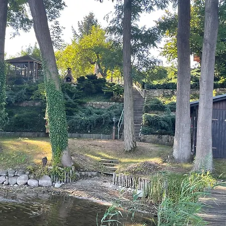 펜션 Egon 네우루핀